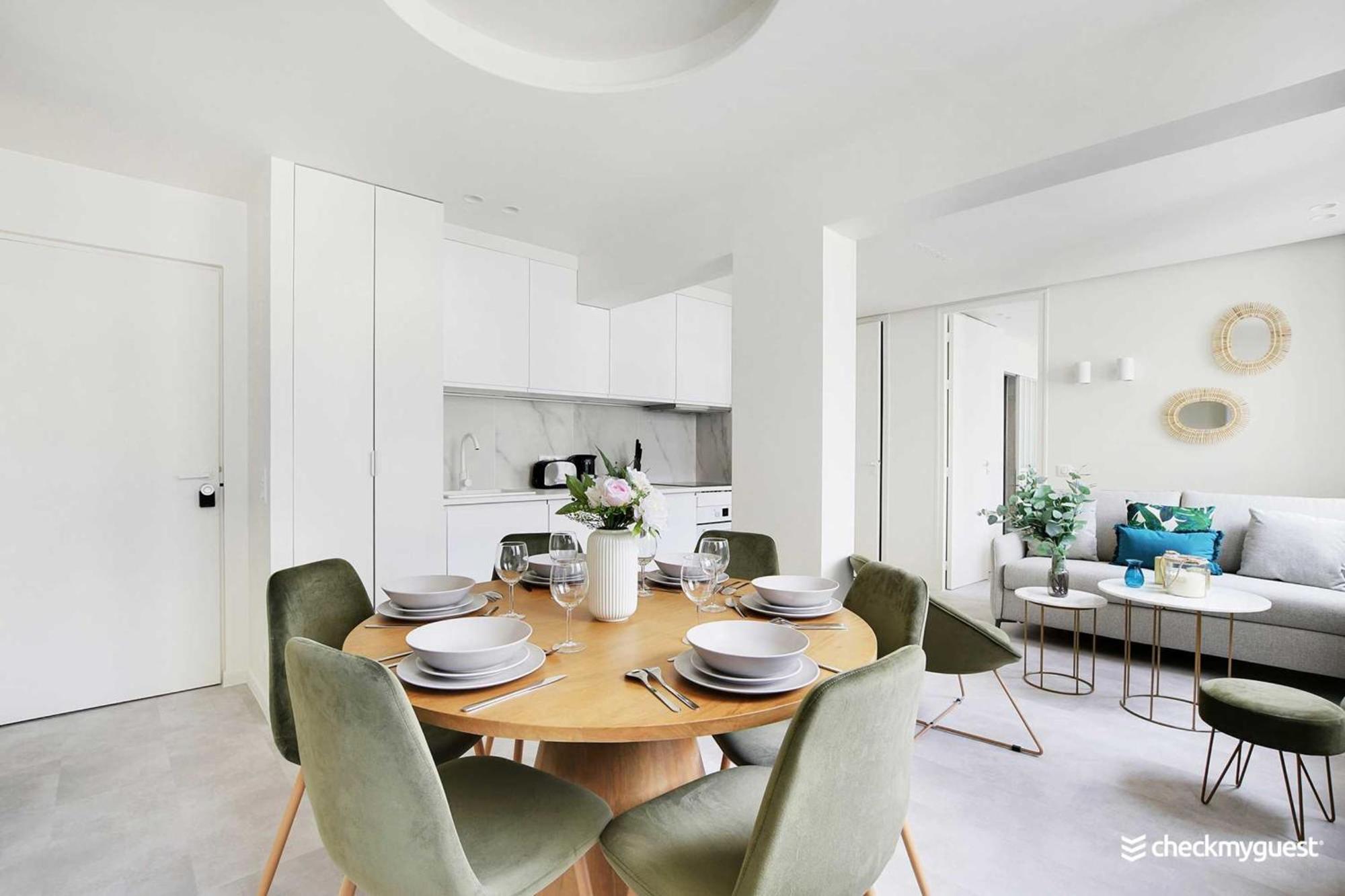 Appartement Champs Elysees - Ponthieu Parijs